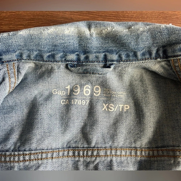 GAP 1969 Denim/Jean Jacket - Picture 8 of 8